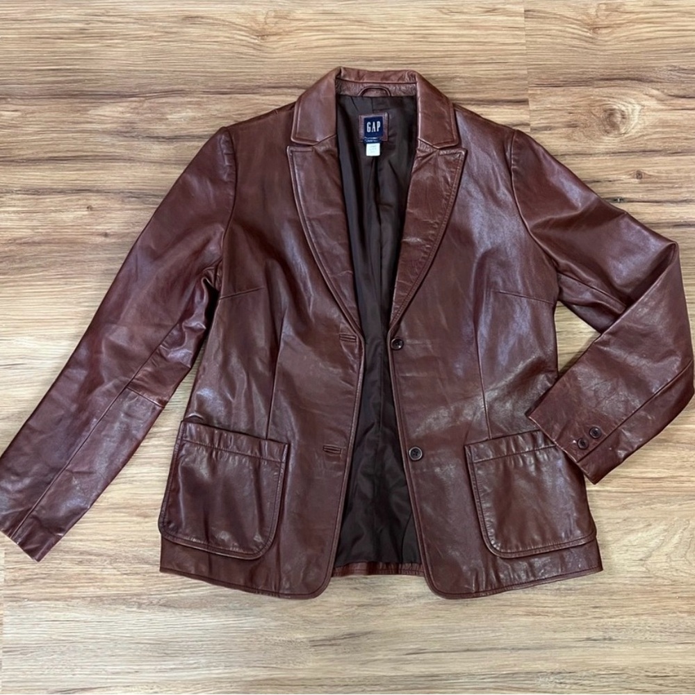 Gap 2000s Vintage Leather Jacket - image 1